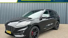 Zwart Gebruikt 2023 Ford Kuga ST-Line SUV | € 27.345 (Eerlijke prijs)