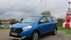 Gebruikt 2015 Dacia Lodgy Stepway MPV | € 7.750 (Goede deal)
