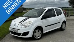 Gebruikt 2008 Renault Twingo Authentique Hatchback | € 2.990 (Eerlijke prijs)