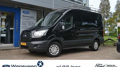 Zwart Gebruikt 2016 Ford Transit Trend Van | € 14.519 (Eerlijke prijs)
