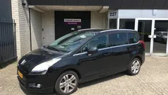 Zwart Gebruikt 2011 Peugeot 5008 MPV | € 3.999 (Eerlijke prijs)