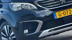 Zwart, metallic lak Gebruikt 2020 Peugeot 5008 Allure MPV | € 15.925 (Goede deal)