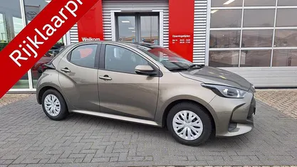 Occasion 2024 Toyota Yaris Hybrid Active Hatchback | € 23.900 (Eerlijke prijs)