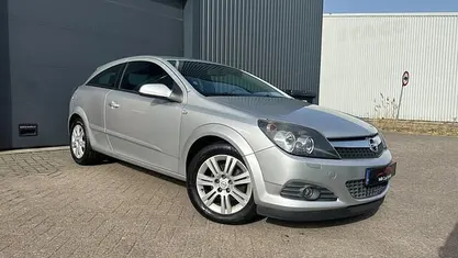 Occasion Opel Astra GTC 116 PK (85 kW) 2010 Hatchback
