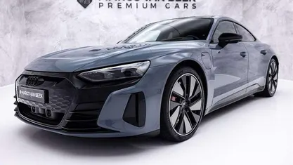 Occasion Audi e-tron GT quattro Exclusive 442 kW (601 PK) 2022 X7f kemora grijs metallic Sedan