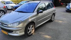 Grijs Gebruikt 2004 Peugeot 206 Stationwagen | € 999 (Eerlijke prijs)