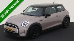 Gebruikt 2023 Mini Cooper Hatchback | € 25.900 (Eerlijke prijs)