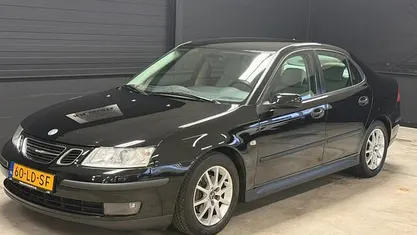 Occasion 2002 Saab 9-3 Vector Sedan | € 3.750 (Eerlijke prijs)