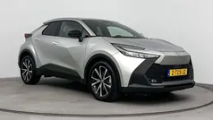 Grijs Gebruikt 2024 Toyota C-HR SUV | € 32.499 (Super prijs)