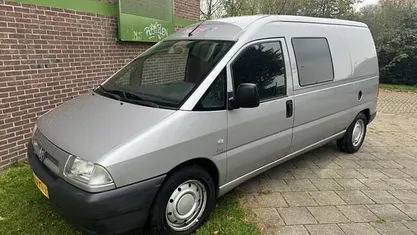 Zilver Gebruikt 2001 Peugeot Expert Van | € 1.745 (Super prijs)
