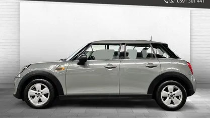 Occasion Mini Cooper Business 102 PK (75 kW) 2019 Grijs Hatchback