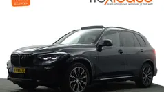 Zwart Gebruikt 2021 BMW X5 Executive SUV | € 54.900 (Super prijs)