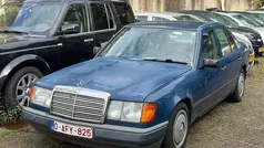 Gebruikt 1985 Mercedes E230 Sedan | € 4.250