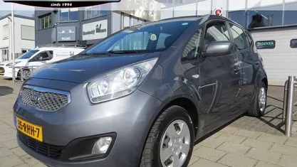 Occasion Kia Venga Air 90 PK (66 kW) 2011 Grijs Hatchback