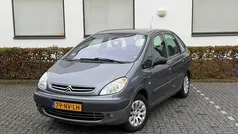 Grijs Gebruikt 2004 Citroën Xsara Picasso MPV | € 1.495 (Eerlijke prijs)