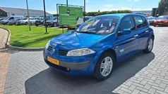 Gebruikt 2003 Renault Mégane II Expression Hatchback | € 1.999 (Eerlijke prijs)