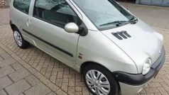 Beige Gebruikt 2002 Renault Twingo Hatchback | € 1.499 (Eerlijke prijs)