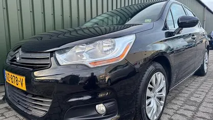 Zwart Occasion 2013 Citroën C4 Hatchback | € 5.500 (Goede deal)