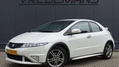 Wit Gebruikt 2011 Honda Civic Hatchback | € 5.950 (Eerlijke prijs)