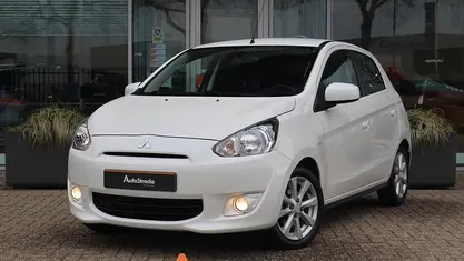 Occasion Mitsubishi Space Star Intense+ 2017 Wit Hatchback