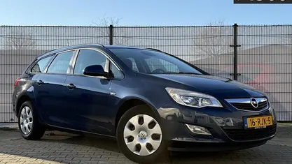 Occasion Opel Astra Edition 101 PK (74 kW) 2011 Stationwagen