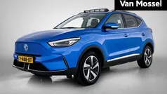 Blauw Gebruikt 2023 MG ZS Luxury Sedan | € 27.995 (Eerlijke prijs)