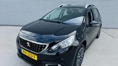 Zwart Gebruikt 2017 Peugeot 2008 SUV | € 9.950 (Eerlijke prijs)