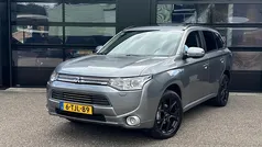 Grijs Gebruikt 2014 Mitsubishi Outlander Instyle SUV | € 11.499 (Goede deal)