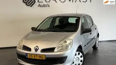 Gebruikt 2007 Renault Clio II Business Hatchback | € 1.999 (Eerlijke prijs)