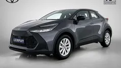 Gebruikt 2025 Toyota C-HR Active SUV | € 36.890 (Eerlijke prijs)