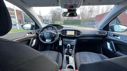 Occasion Peugeot 308 Active 110 PK (80 kW) 2017 Hatchback