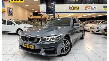 Grijs Gebruikt 2019 BMW 530e iPerformance Sedan | € 27.650 (Super prijs)