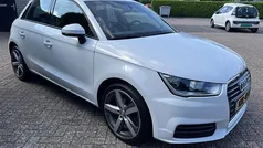 Wit Gebruikt 2015 Audi A1 Sportback Sport Hatchback | € 12.750 (Eerlijke prijs)
