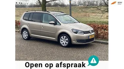 Beige Occasion 2013 VW Touran Comfortline MPV | € 11.450 (Eerlijke prijs)