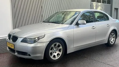 Grijs Gebruikt 2007 BMW 520 Sedan | € 2.950 (Eerlijke prijs)