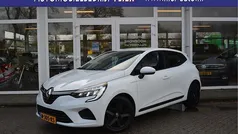 Gebruikt 2021 Renault Clio V Zen Hatchback | € 11.950 (Super prijs)
