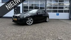 Zwart Gebruikt 2015 BMW 116 Executive Hatchback | € 12.950 (Eerlijke prijs)