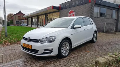 Wit Gebruikt 2014 VW Golf VII Cup Hatchback | € 10.950 (Eerlijke prijs)