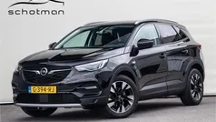 Zwart Gebruikt 2019 Opel Grandland X Innovation SUV | € 17.500 (Eerlijke prijs)