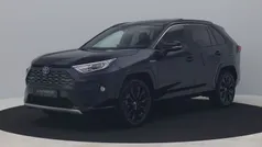 Zwart, metallic lak Gebruikt 2021 Toyota RAV4 Hybrid Active SUV | € 39.500 (Eerlijke prijs)