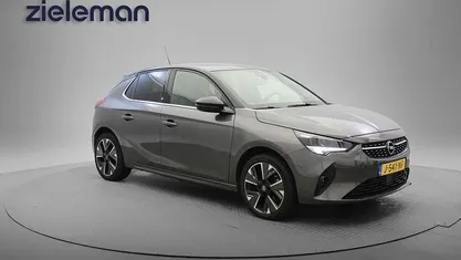 Occasion 2020 Opel Corsa-e Elegance Hatchback | € 11.335 (Eerlijke prijs)