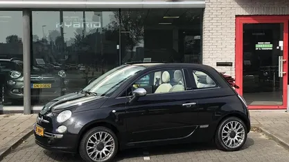 Zwart Occasion 2015 Fiat 500C Lounge Cabriolet | € 7.999 (Eerlijke prijs)