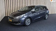 Grijs, metallic lak Gebruikt 2017 Kia Ceed Sportswagon Stationwagen | € 10.950 (Eerlijke prijs)