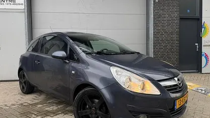 Occasion 2009 Opel Corsa Edition Hatchback | € 1.995 (Goede deal)