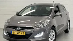 Bruin Gebruikt 2014 Hyundai i30 Edition Stationwagen | € 10.925 (Eerlijke prijs)