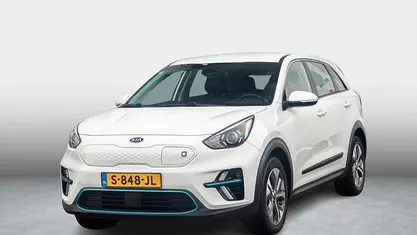 Wit Gebruikt 2020 Kia e-Niro Comfort SUV | € 19.385 (Super prijs)
