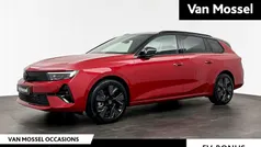 Rood Gebruikt 2024 Opel Astra Stationwagen | € 32.400 (Eerlijke prijs)