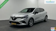 Gebruikt 2022 Renault Clio V Equilibre Hatchback | € 14.000 (Goede deal)