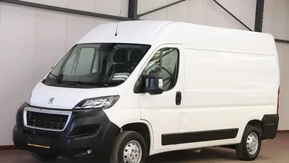Occasion 2020 Peugeot Boxer Van | € 17.900 (Super prijs)