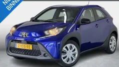 Blauw Gebruikt 2024 Toyota Aygo Play Hatchback | € 17.950 (Eerlijke prijs)